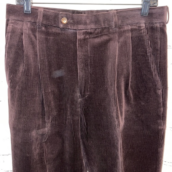 EUC LACOSTE MENS CORDUROY US SIZE 42 BRN - Picture 3 of 10